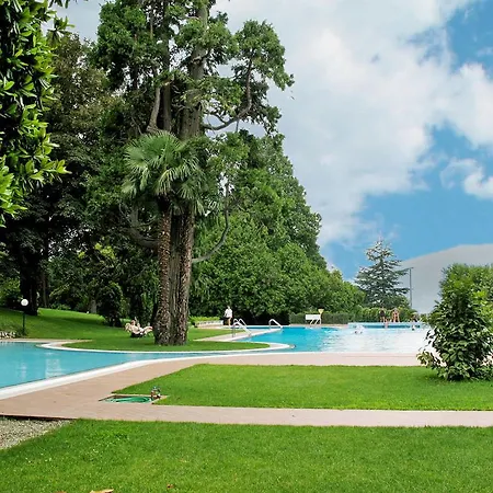 Prázdninový dům Res. Parco Eremitage Porto Valtravaglia